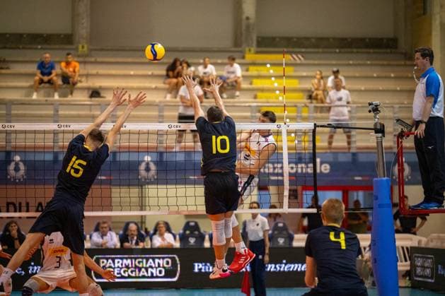 VOLLEY - Evento - Men s U22 European Championship, EM, Europameisterschaft Qualification Tournament - Italy vs Ukraine CHERVATIUK Ruslan and DEHTIAR Denys during the challenge between the national teams of Ukraine and Italy, valid for the qualification for the European CEV U22 2026 during Men s U22 European Championship Qualification Tournament - Italy vs Ukraine, Events in Cisterna Latina, Italy, July 12 2025 Cisterna Latina Italy  Copyright: xIPAxSport ABACAx