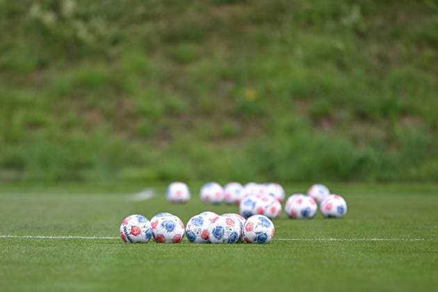 13.07.2025, Fussball, Saison 2025 2026, 2. Bundesliga, Vorbereitung, Sommertrainingslager des VfL Bochum in Scheffau am Wilden Kaiser, Tag 2, Feature Bälle, xRHR-FOTO YYx