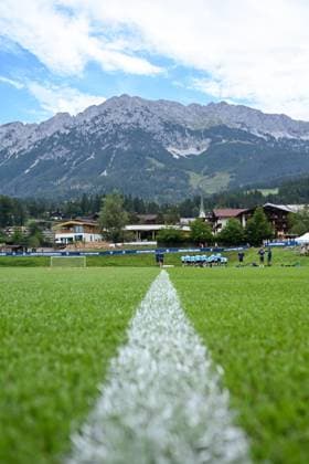 13.07.2025, Fussball, Saison 2025 2026, 2. Bundesliga, Vorbereitung, Sommertrainingslager des VfL Bochum in Scheffau am Wilden Kaiser, Tag 2, Übersicht Trainingsplatz, xRHR-FOTO YYx