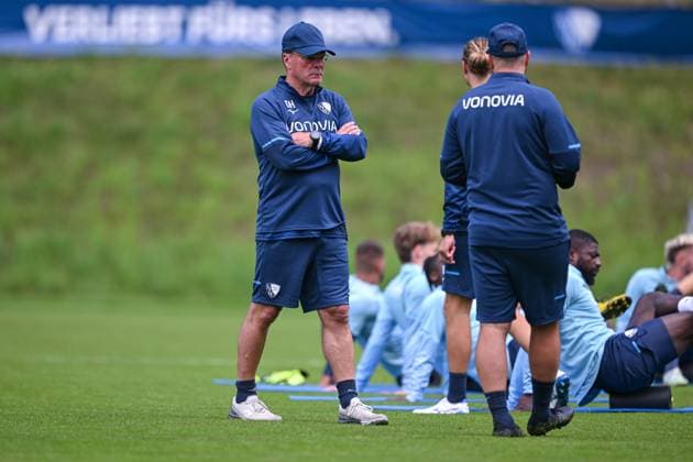 13.07.2025, Fussball, Saison 2025 2026, 2. Bundesliga, Vorbereitung, Sommertrainingslager des VfL Bochum in Scheffau am Wilden Kaiser, Tag 2, Trainer Dieter Hecking (VfL Bochum 1848) xRHR-FOTO YYx