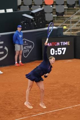 GER, Hamburg, xFSx, ATP250 Frauen-Tennistunier MSC Hamburg Ladies Open 2025, 13.07.2025 Valentina Steiner (GER) vs Renata Jamrichova (SVK) v.l., Valentina Steiner (GER) macht einen Aufschlag Copyright: HMBxMedia FernandoxSoares