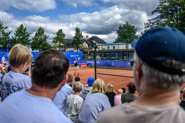 250720 General view of court 2 during the qualifier tennis match between Thiago Seyboth Wild of Brazil and Nicolai Budkov Kjaer of Norway at Nordea Open on July 20, 2025 in Bastad. Photo: Mathilda Schuler BILDBYRAN kod MA MA0845 tennis ATP, Tennis Herren 250 nordea open bbeng kval interiör norge norway publik Copyright: MATHILDAxSCHULER BB250720MA012