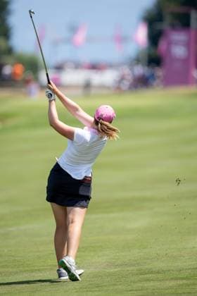 LOTTIE WOAD ALMUNDI EVIAN CHAMPIONSHIP PHOTOPQR LE DAUPHINE Grégory YETCHMENIZA ; Évian-les-Bains ; 13 07 2025 ; Évian-les-Bains (Haute-Savoie),13 juillet. 2025 THE ALMUNDI EVIAN CHAMPIONSHIP sur notre photo : Lottie Woad, England. Grégory Yetchmeniza Le Dauphiné Libéré
