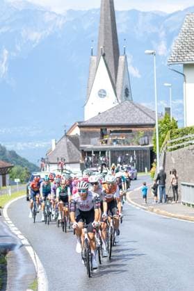13.07.2025, Feldkirch, AUT, Tour of Austria 2025, Etappe 5 von Feldkirch nach Feldkirch (147,8 km), im Bild Peloton bei Laterns Peloton bei Laterns during the stage 5 from Feldkirch to Feldkirch (147,8 km) of the Tour of Austria. Feldkirch, Austria on 2025 07 13. Expa Feldkirch