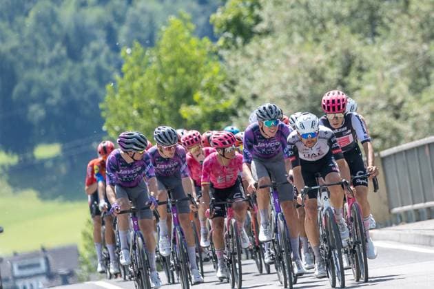 13.07.2025, Feldkirch, AUT, Tour of Austria 2025, Etappe 5 von Feldkirch nach Feldkirch (147,8 km), im Bild Verfolger im Finish Verfolger im Finish during the stage 5 from Feldkirch to Feldkirch (147,8 km) of the Tour of Austria. Feldkirch, Austria on 2025 07 13. Expa Feldkirch