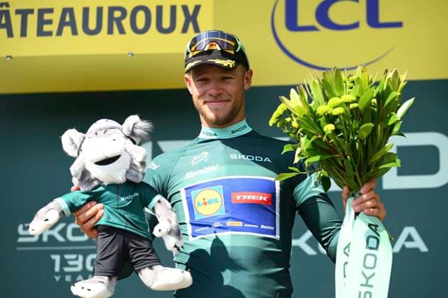 Tour de France 2025 Stage 9 CHATEAUROUX, FRANCE - JULY 13 : Milan Jonathan (ITA) of Lidl - Trek pictured with the green jersey during the podium ceremony of stage 9 of the 112th edition of Tour de France an UCI World Tour 2.UWT cycling road race stage for Men Elite of 170 km with start in Chinon and finish in Chateauroux on July 13, 2025 in Chateauroux, France, 13 07 2025 ( Motordriver Kenny Verfaillie - Chateauroux France  Copyright: xVincentxKalutx