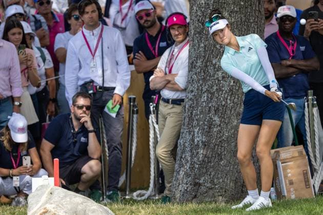 GRACE KIM ALMUNDI EVIAN CHAMPIONSHIP PHOTOPQR LE DAUPHINE Grégory YETCHMENIZA ; Évian-les-Bains ; 13 07 2025 ; Évian-les-Bains (Haute-Savoie),13 juillet. 2025 THE ALMUNDI EVIAN CHAMPIONSHIP sur notre photo : Grace Kim remporte le tournoi devant Jeeno Thitikul. Grégory Yetchmeniza Le Dauphiné Libéré