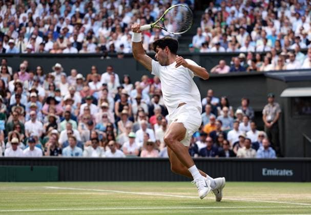 Carlos Alcaraz during the Gentlemen s Singles final Wimbledon Tennis Championships, Day 14, The All England Lawn Tennis and Croquet Club, London, UK - 13 Jul 2025London The All England Lawn Tennis and United Kingdom  Copyright: xEllaxLing Shutterstockx 15392298c