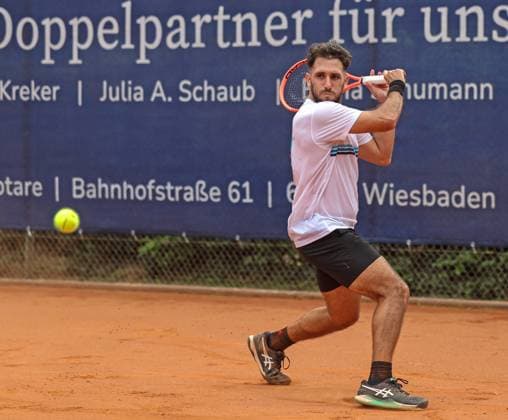 Tennis - 2. Bundesliga - Wiesbadener THC - TLZ Espenhain - 13.07.25, Casanova, Hernan (ARG Espenhain), -