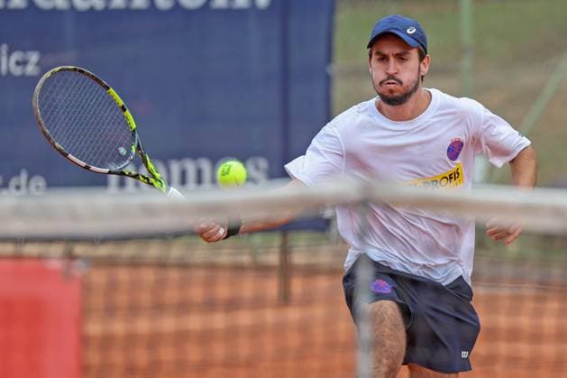 Tennis - 2. Bundesliga - Wiesbadener THC - TLZ Espenhain - 13.07.25, Zanellato, Nicolas (BRA WTHC), -