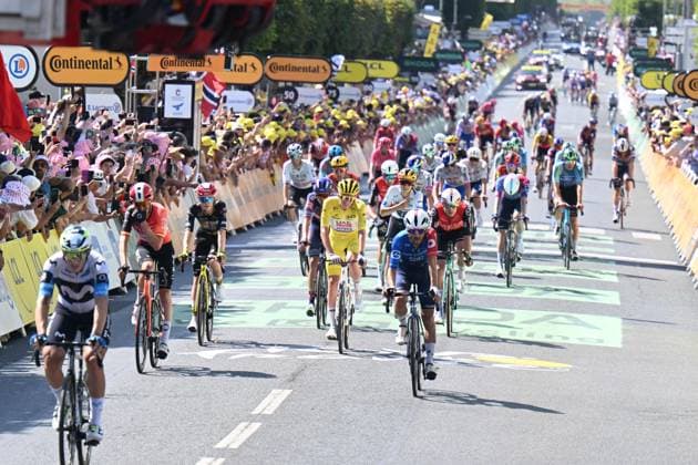 13-07-2025 Tour De France; Tappa 09 Chinon - Chateauroux; 2025, Uae Team Emirates - Xrg; Pogacar, Tadej; Chateauroux; 