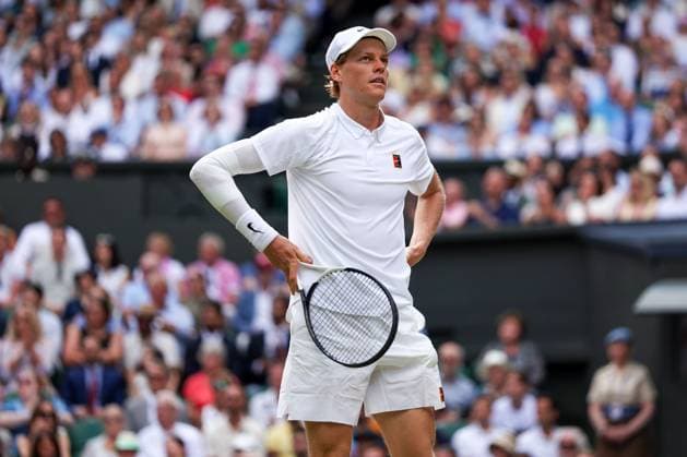 Jannik Sinner during the Gentlemen s Singles final Wimbledon Tennis Championships, Day 14, The All England Lawn Tennis and Croquet Club, London, UK - 13 Jul 2025London The All England Lawn Tennis and United Kingdom  Copyright: xEllaxLing Shutterstockx 15392298ae