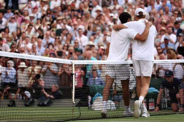 Jannik Sinner celebrates victory in the Gentlemen s Singles final against Carlos Alcaraz Wimbledon Tennis Championships, Day 14, The All England Lawn Tennis and Croquet Club, London, UK - 13 Jul 2025London The All England Lawn Tennis and United Kingdom  Copyright: xEllaxLing Shutterstockx 15392298br
