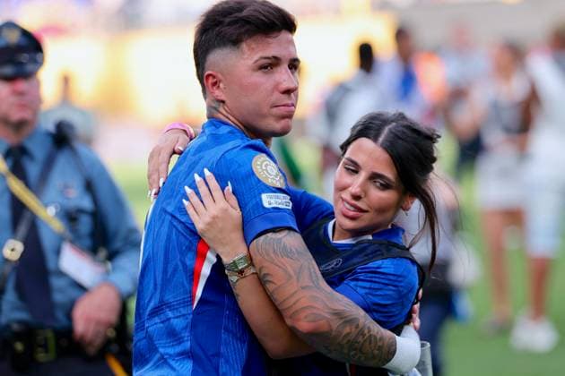 Chelsea Celebrate Club World Cup - NJ Chelsea player Enzo Fernandez with his wife Valentina Cervantes are celebrating their victory against PSG after the FIFA Club World Cup final at the Metlife Stadium in New Jersey on July 13, 2025. Photo by Charles Guerin ABACAPRESS.COM New Jersey NJ  Copyright: xGuerinxCharles ABACAx