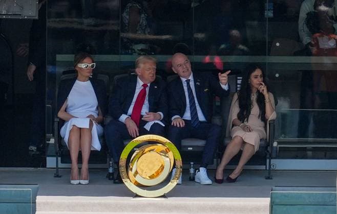 (250714) -- NEW JERSEY, July 14, 2025 -- U.S. President Donald Trump (2nd L) and FIFA president Gianni Infantino (2nd R) are seen during the final match between Chelsea FC (England) and Paris Saint-Germain (France) at the FIFA Club World Cup 2025 at the MetLife Stadium, New Jersey, the United States, July 13, 2025. ) (SP)U.S.-NEW JERSEY-FOOTBALL-FIFA CLUB WORLD CUP-FINAL-CHELSEA FC VS PARIS SAINT-GERMAIN HuangxZongzhi 