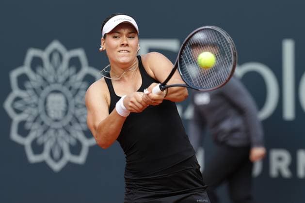 GER, Hamburg, xFSx, ATP250 Frauen-Tennistunier , MSC Hamburg Ladies Open 2025 , 2. Qualifikationsrunde , 14.07.2025 v.l., Anna Petkovic (GER) spielt eine Rueckhand Copyright: HMBxMedia FernandoxSoares