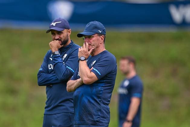 14.07.2025, Fussball, Saison 2025 2026, 2. Bundesliga, Vorbereitung, Sommertrainingslager des VfL Bochum in Scheffau am Wilden Kaiser, Co-Trainer Murat Ural (VfL Bochum 1848), Trainer Dieter Hecking (VfL Bochum 1848) xRHR-FOTO YYx