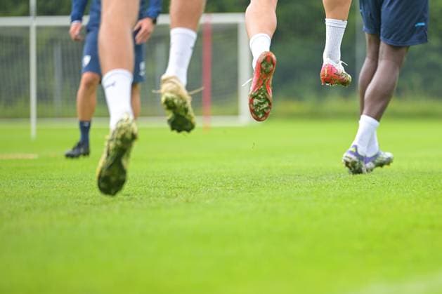 14.07.2025, Fussball, Saison 2025 2026, 2. Bundesliga, Vorbereitung, Sommertrainingslager des VfL Bochum in Scheffau am Wilden Kaiser, Feature Fußballschuhe, xRHR-FOTO YYx