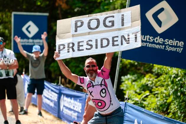 Tour de France 2025 Stage 10 LE MONT-DORE PUY DE SANCY, FRANCE - JULY 14 : Illustration picture of fa of Pogacar Tadej (SLO) of UAE Team Emirates - XRG during stage 10 of the 112th edition of Tour de France an UCI World Tour 2.UWT cycling road race stage for Men Elite of 163 km with start in Ennezat and finish in Le Mont-Dore Puy de Sancy on July 14, 2025 in Le Mont-Dore Puy de Sancy, France, 14 07 2025 ( Motordriver Kenny Verfaillie - Le Mont-Dore Puy de Sancy France  Copyright: xLucaxBettinix
