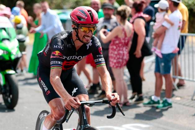 Tour de France 2025 Stage 10 LE MONT-DORE PUY DE SANCY, FRANCE - JULY 14 : Alaphilippe Julian (FRA) of Tudor Pro Cycling Team in action during stage 10 of the 112th edition of Tour de France an UCI World Tour 2.UWT cycling road race stage for Men Elite of 163 km with start in Ennezat and finish in Le Mont-Dore Puy de Sancy on July 14, 2025 in Le Mont-Dore Puy de Sancy, France, 14 07 2025 ( Motordriver Kenny Verfaillie - Le Mont-Dore Puy de Sancy France  Copyright: xLucaxBettinix