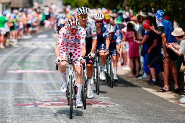 Tour de France 2025 Stage 10 LE MONT-DORE PUY DE SANCY, FRANCE - JULY 14 : Wellens Tim (BEL) of UAE Team Emirates - XRG in action during stage 10 of the 112th edition of Tour de France an UCI World Tour 2.UWT cycling road race stage for Men Elite of 163 km with start in Ennezat and finish in Le Mont-Dore Puy de Sancy on July 14, 2025 in Le Mont-Dore Puy de Sancy, France, 14 07 2025 ( Motordriver Kenny Verfaillie - Le Mont-Dore Puy de Sancy France  Copyright: xLucaxBettinix