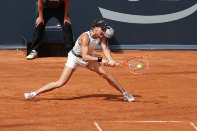 GER, Hamburg, xFSx, ATP250 Frauen-Tennistunier , MSC Hamburg Ladies Open 2025 ,Round of 32 , 14.07.2025 v.l., Tara Wuerth (CRO) spielt eine Rueckhand Copyright: HMBxMedia FernandoxSoares