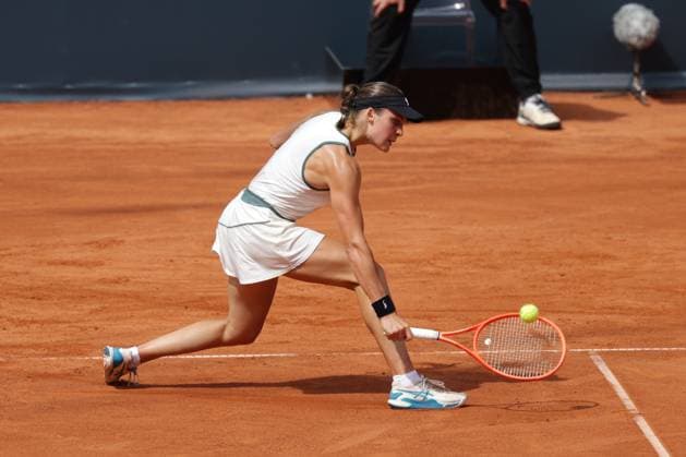 GER, Hamburg, xFSx, ATP250 Frauen-Tennistunier , MSC Hamburg Ladies Open 2025 ,Round of 32 , 14.07.2025 v.l., Tara Wuerth (CRO) spielt eine Rueckhand Copyright: HMBxMedia FernandoxSoares