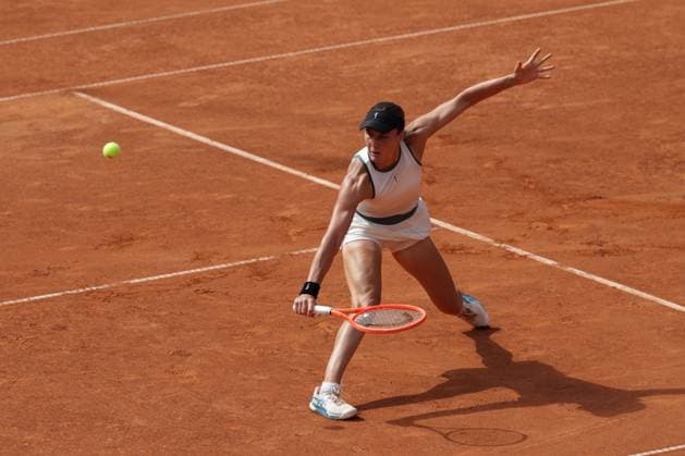 GER, Hamburg, xFSx, ATP250 Frauen-Tennistunier , MSC Hamburg Ladies Open 2025 ,Round of 32 , 14.07.2025 v.l., Tara Wuerth (CRO) spielt eine Rueckhand Copyright: HMBxMedia FernandoxSoares
