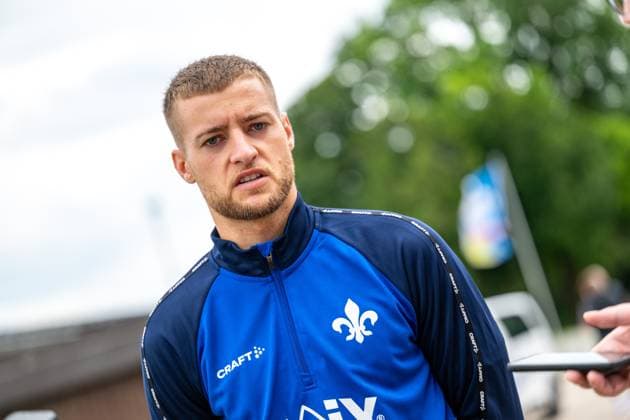 Fabian Nürnberger (SV Darmstadt 98, 15) im interview, SV Darmstadt 98, Fussball, 2. Bundesliga, Trainingslager, 5. Tag, 14.07.2025. SV Darmstadt 98, Fussball, 2. Bundesliga, Trainingslager, 5. Tag, 14.07.2025. Bad Wörishofen
