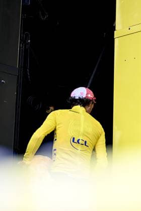 Irish Ben Healy of EF Education-EasyPost celebrates on the podium in the yellow jersey of leader in the overall ranking after stage 10 of the 2025 Tour de France cycling, from Ennezat to Le Mont-Dore Puy de Sancy (169 km), on Monday 14 July 2025 in France. The 112th edition of the Tour de France starts on Saturday 5 July in Lille, France, and will finish in Paris, France on the 27th of July. DAVIDxPINTENS  x129259509x