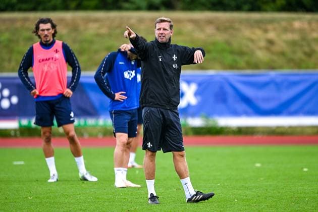 Florian Kohfeldt (SV Darmstadt 98, Trainer) gestikuliert, SV Darmstadt 98, Fussball, 2. Bundesliga, Trainingslager, 5. Tag, 14.07.2025. SV Darmstadt 98, Fussball, 2. Bundesliga, Trainingslager, 5. Tag, 14.07.2025. Bad Wörishofen