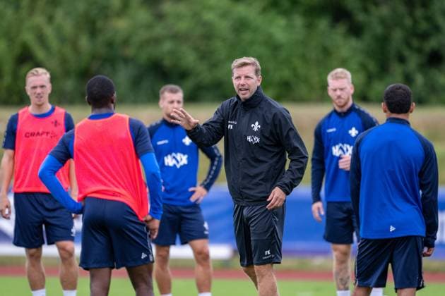 Florian Kohfeldt (SV Darmstadt 98, Trainer) gestikuliert, SV Darmstadt 98, Fussball, 2. Bundesliga, Trainingslager, 5. Tag, 14.07.2025. SV Darmstadt 98, Fussball, 2. Bundesliga, Trainingslager, 5. Tag, 14.07.2025. Bad Wörishofen