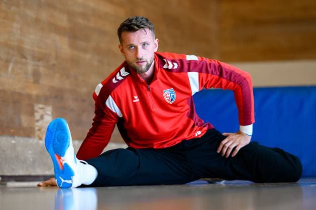 Bietigheim: HBL - 25 26 - SG BBM Bietigheim - Training Torhueter Jan Hrdlicka (Bietigheim) Bietigheim-Bissingen Sporthalle am Viadukt Baden-Württemberg Deutschland