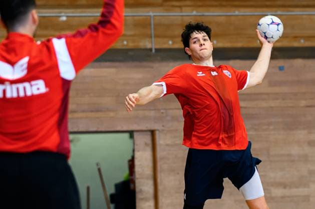 Bietigheim: HBL - 25 26 - SG BBM Bietigheim - Training Max Prantner (Bietigheim) Bietigheim-Bissingen Sporthalle am Viadukt Baden-Württemberg Deutschland