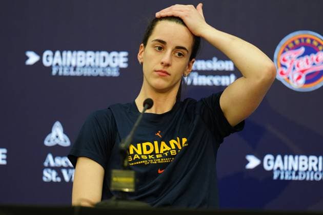 INDIANAPOLIS, IN - JULY 13: Indiana Fever guard Caitlin Clark (22) speaks to the media before a game against the Dallas Wings on July 13, 2025, at Gainbridge Fieldhouse in Indianapolis, Indiana. (Photo by Brian Spurlock Icon Sportswire) WNBA, Basketball Damen, USA JUL 13 Dallas Wings at Indiana Fever EDITORIAL USE ONLY Icon250713182