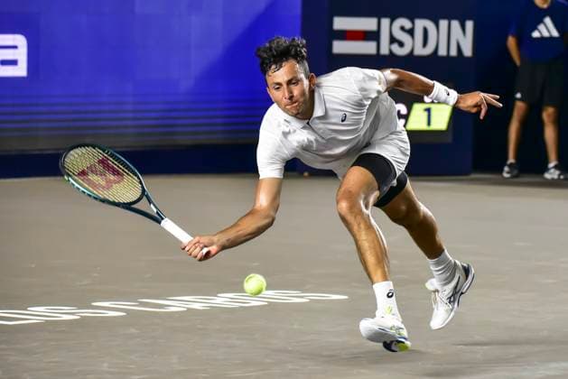 LOS CABOS TENNIS OPEN 2025 LOS CABOS TENNIS OPEN 2025 VUKIC VS NAVA 14072025 LOS CABOS, BAJA CALIFORNIA, MEXICO. Photo of Emilio Nava of the USA, during Los Cabos Tennis Open 2025 held at the Mextenis Stadium of the Cabo Sports Complex of Los Cabos, Baja California. Foto de Emilio Nava de Estados Unidos, durante Los Cabos Tennis Open 2025 celebrado en el Estadio Mextenis del Cabo Sports Complex de Los Cabos, Baja California. PHOTO BY IMAGENSHOP AGENCIA DE FOTOGRAFIA LOS CABOS BAJA CALIFORNIA MEXICO Copyright: xIMAGENSHOPxAGENCIAxFOTOGRAFICAx