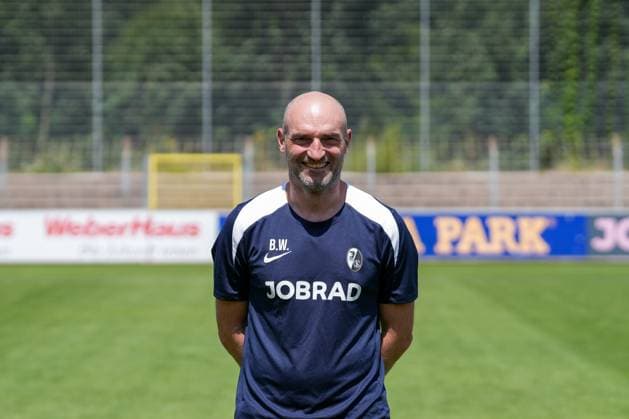 Bernhard Weis (Trainer); SC Freiburg II; SC Freiburg U23; Regionalliga Südwest, Porträttermin 2025 2026, Freiburg Möslestadion Baden-Wuerttemberg Deutschland Copyright: xSTEINSIEK.CH PAAx