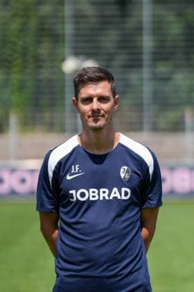 Johannes Flum (Verbindungstrainer); SC Freiburg II; SC Freiburg U23; Regionalliga Südwest, Porträttermin 2025 2026, Freiburg Möslestadion Baden-Wuerttemberg Deutschland Copyright: xSTEINSIEK.CH PAAx