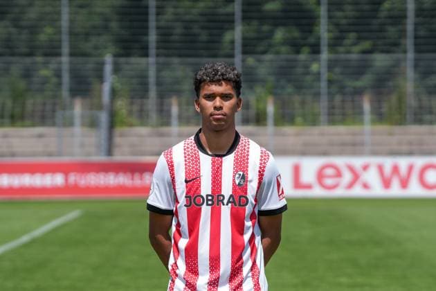 Yann Sturm; SC Freiburg II; SC Freiburg U23; Regionalliga Südwest, Porträttermin 2025 2026, Freiburg Möslestadion Baden-Wuerttemberg Deutschland Copyright: xSTEINSIEK.CH PAAx