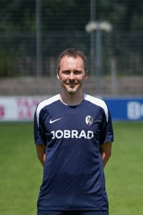 Hubert Mahler (Leiter Athletik, Reha & Prävention); SC Freiburg II; SC Freiburg U23; Regionalliga Südwest, Porträttermin 2025 2026, Freiburg Möslestadion Baden-Wuerttemberg Deutschland Copyright: xSTEINSIEK.CH PAAx