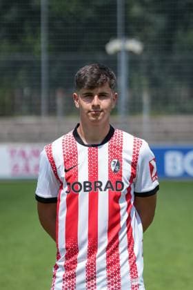 Karl Steinmann; SC Freiburg II; SC Freiburg U23; Regionalliga Südwest, Porträttermin 2025 2026, Freiburg Möslestadion Baden-Wuerttemberg Deutschland Copyright: xSTEINSIEK.CH PAAx