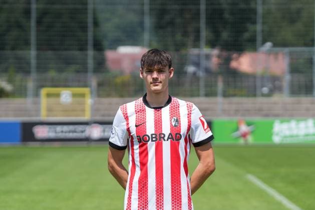 Luca Schulten; SC Freiburg II; SC Freiburg U23; Regionalliga Südwest, Porträttermin 2025 2026, Freiburg Möslestadion Baden-Wuerttemberg Deutschland Copyright: xSTEINSIEK.CH PAAx