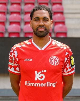 Fussball - 1. BL - Porträttermin 2025 2026 - 14.07.25, Phillipp Mwene (1. FSV Mainz 05), 1.BL, Porträttermin 2025 2026, - *** Soccer 1 BL Porträttermin 2025 2026 14 07 25, Phillipp Mwene 1 FSV Mainz 05 , 1 BL, Porträttermin 2025 2026,