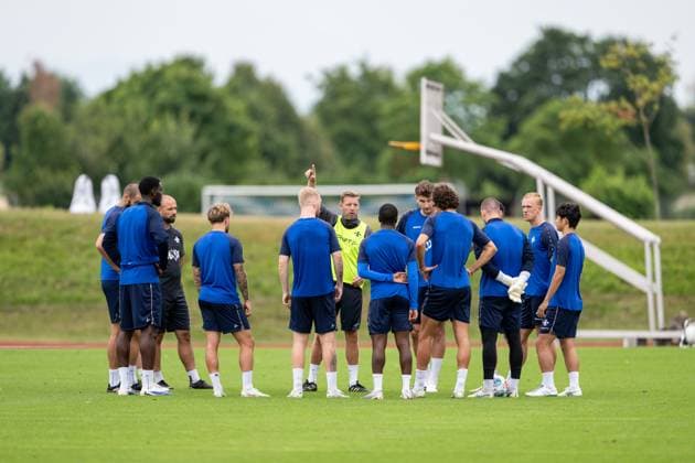 Florian Kohfeldt (SV Darmstadt 98, Trainer) gestikuliert, SV Darmstadt 98, Fussball, 2. Bundesliga, Trainingslager, 6. Tag, 15.07.2025. SV Darmstadt 98, Fussball, 2. Bundesliga, Trainingslager, 6. Tag, 15.07.2025. Bad Wörishofen