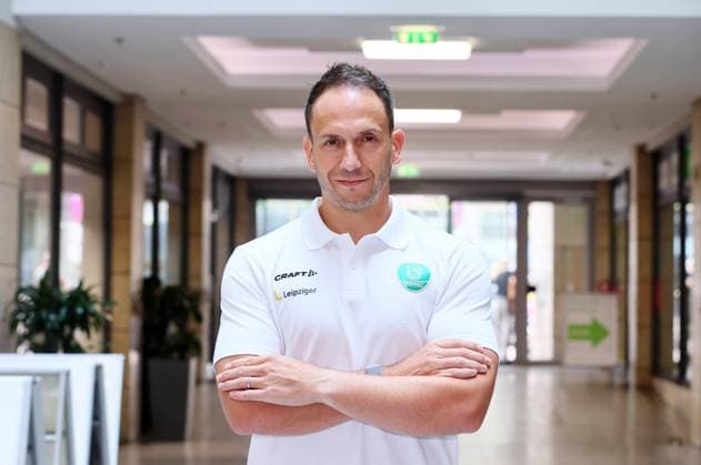 SC DHfK Handball - Trainer Raul Alonso Leipzig, 15.07.2025, Champions Sportsbar by Marriott , SC DHfK Handball, Bundesliga - Pressekonferenz Trainervorstellung , Im Bild: Raul Alonso ist neuer Cheftrainer von Bundesligist SC DHfK ,