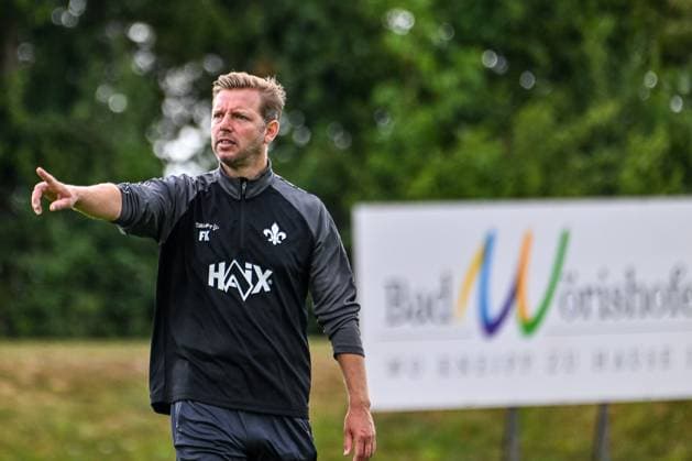 GER, 2. BL, SV Darmstadt 98, Trainingslager in Bad Wörishofen 15.07.2025, Stadion Am Unteren Hart, Bad Wörishofen, GER, 2. BL, SV Darmstadt 98, Trainingslager in Bad Wörishofen, im Bild Florian Kohfeldt (Darmstadt)