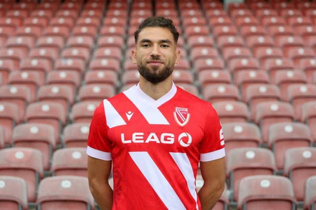 Romarjo Hajrulla; FC Energie Cottbus; 3.Liga, Porträttermin 2025 2026 Fussball 3. Liga 2025 2026 Offizieller Portraitermin FC Energie Cottbus