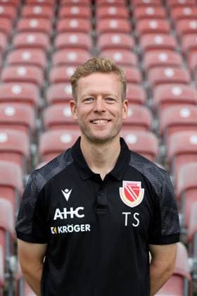 Tim Schneider (Athletiktrainer); FC Energie Cottbus; 3.Liga, Porträttermin 2025 2026 Fussball 3. Liga 2025 2026 Offizieller Portraitermin FC Energie Cottbus