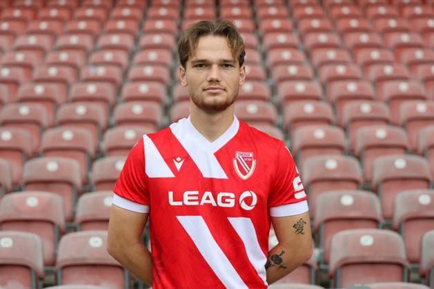 Janis Juckel; FC Energie Cottbus; 3.Liga, Porträttermin 2025 2026 Fussball 3. Liga 2025 2026 Offizieller Portraitermin FC Energie Cottbus