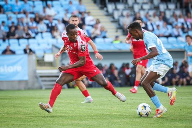 MALMÖ, SWEDEN 20250715 Iberia s Armel Zohouri (left) and Malmö s Taha Ali in action during the UEFA Champions League first qualifying round, second leg, soccer match between Malmo FF and FC Iberia 1999 (Georgia) at Malmo New Stadium, in Malmo, Sweden, on July 15, 2025. MALMÖ SWEDEN x11830x